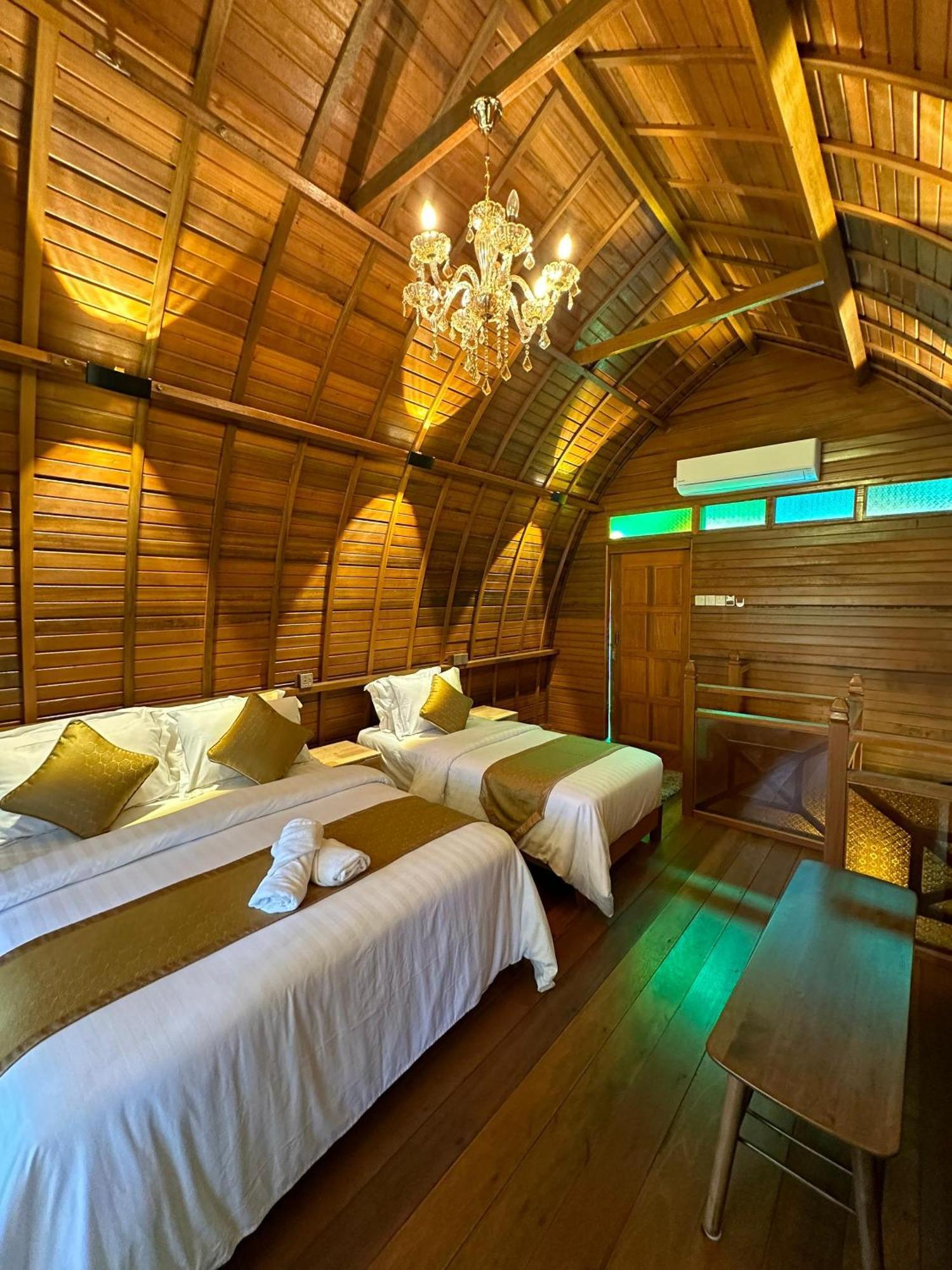 Golden Chenang Village Pantai Cenang  Exterior foto