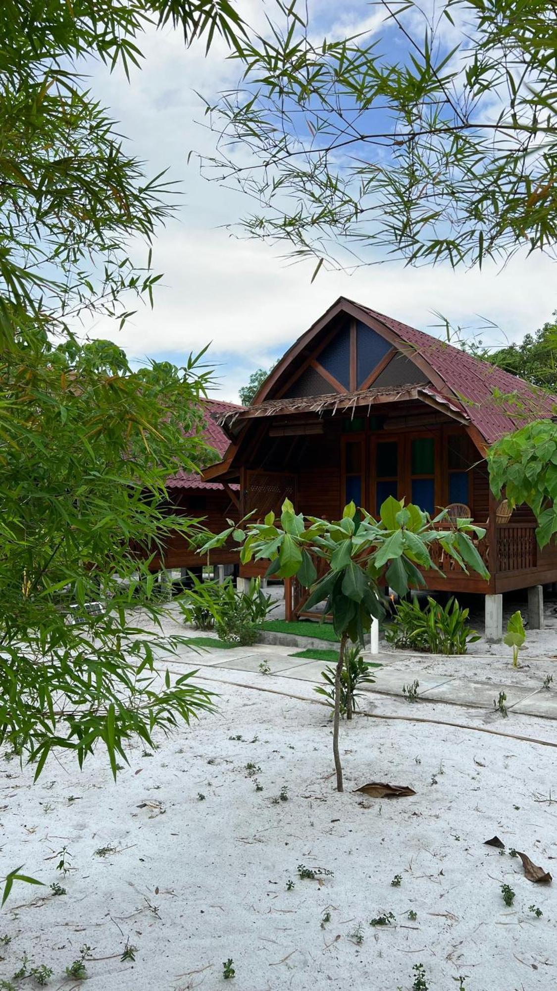 Golden Chenang Village Pantai Cenang  Exterior foto